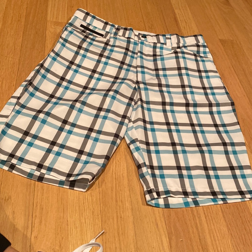 SUB 70 golf shorts